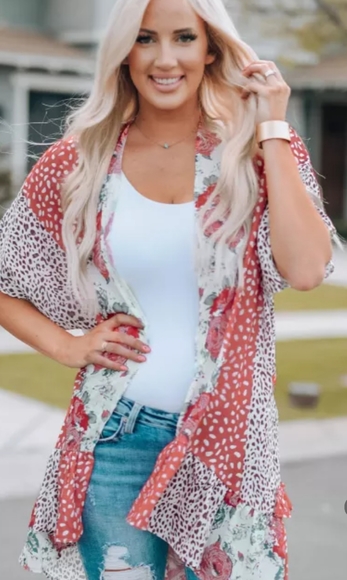 💕New boutique Wild rose animal print kimono - Picture 3 of 13